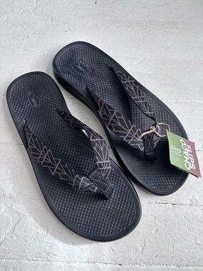 Chaco Playa Pro Flip Flops Directive Black Size 10 NWT